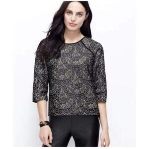 Ann Taylor 🤩  Bonded Black Lace‎ Top Excellent Condition Large